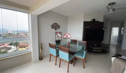 Lindo apartamento cobertura com vista panorâmica do mar e serra