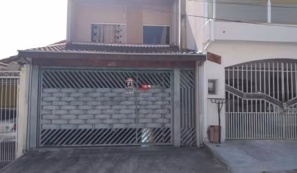 Casa Sobrado Padrão em São José dos Campos