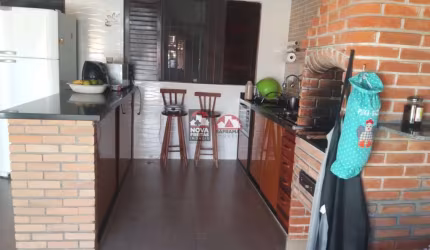 Casa Padrão em Caraguatatuba
