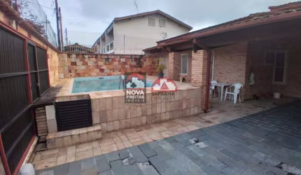 Casa Padrão em Caraguatatuba