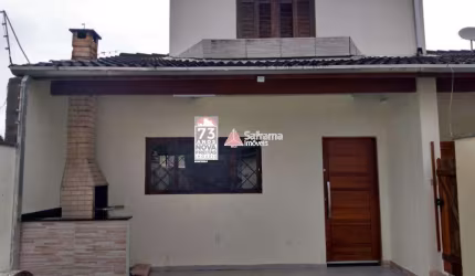 Casa Sobrado Padrão em Caraguatatuba