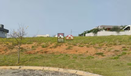 VENDA DE TERRENO DE ESQUINA EM CONDOMÍNIO FECHADO - OPORTUNIDADE ÚNICA!