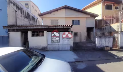 Casa Sobrado Padrão em São José dos Campos