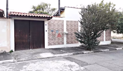 Casa Padrão em Pindamonhangaba