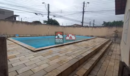 Oportunidade Imperdível: Casa Aconchegante a 250 metros da Praia do Aruan!