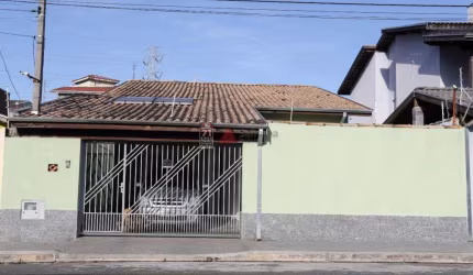 Casa Padrão em Pindamonhangaba