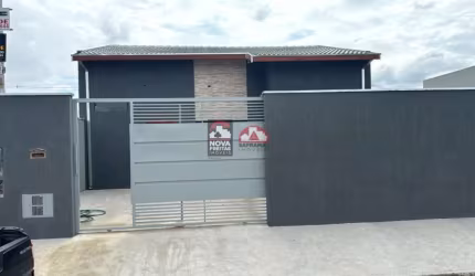 Casa em Construção à Venda no Portal dos Eucaliptos - Pindamonhangaba