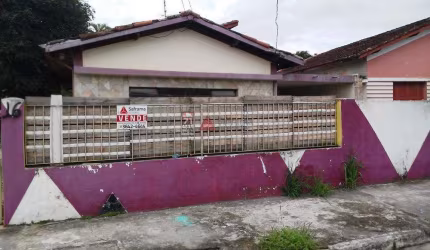 Casa Padrão em Pindamonhangaba