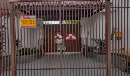 Casa Sobrado Padrão em Pindamonhangaba