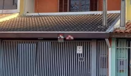 Casa Sobrado Padrão em São José dos Campos