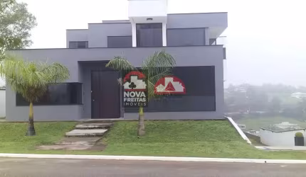 Casa Sobrado Condomínio em Jambeiro