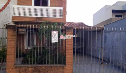 Casa Sobrado Padrão em São José dos Campos