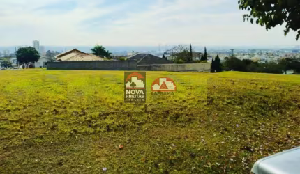Terreno Padrão em Condomínio em Jacareí