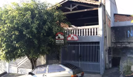 Casa Sobrado Padrão em São José dos Campos
