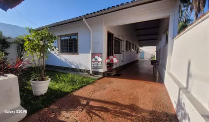 Casa à venda, Massaguaçu - Caraguatatuba