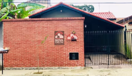Casa Padrão em Pindamonhangaba