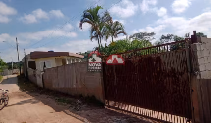 Casa Sobrado Padrão em São José dos Campos