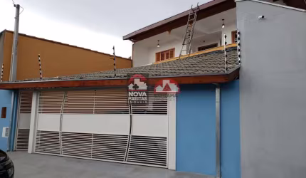 Casa Sobrado Padrão em São José dos Campos