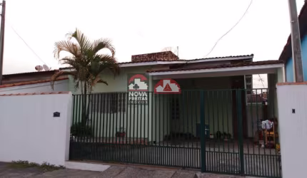 Casa Padrão em Pindamonhangaba