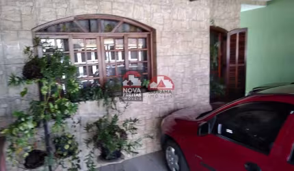 Casa Sobrado Padrão em Pindamonhangaba