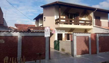 Casa Sobrado Padrão em Pindamonhangaba
