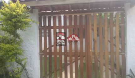 Casa Padrão em Caraguatatuba