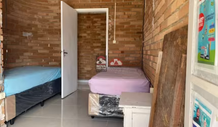 Comercial Casa em Caraguatatuba