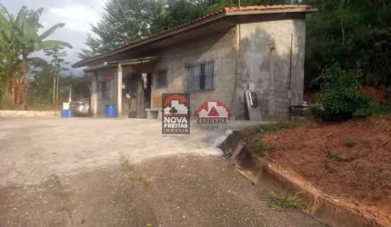 Chácara Maravilhosa na Zona Norte de São José dos Campos