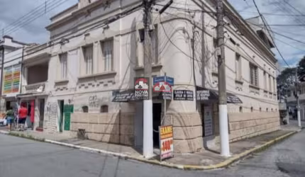 Casa Sobrado Padrão em Guaratinguetá