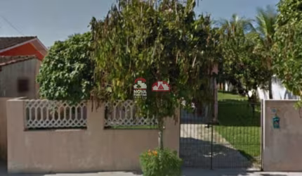 Casa Padrão em Caraguatatuba