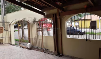 Casa Padrão em Caraguatatuba