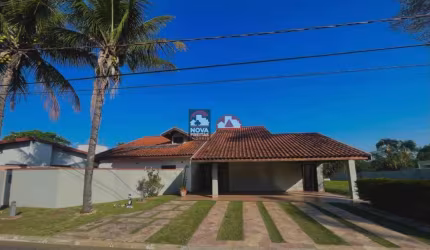 Casa de 5 dormitórios sendo 4 suítes!