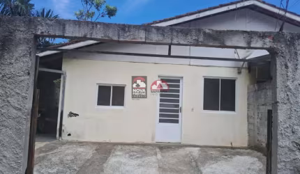 Casa popular!!  próximo à praia