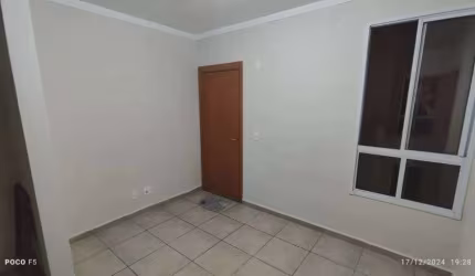 Apto 2 quartos, lazer, piscina, brinquedoteca