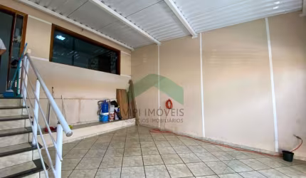 Residência com 99m² de construção no bairro Chácara Machadinho, em Americana