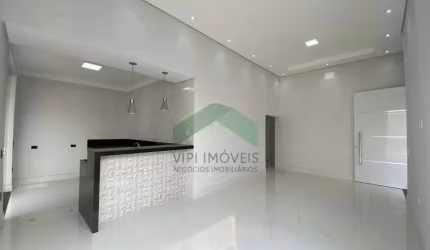 Casa com 3 dormitórios sendo 1 suíte no bairro Terramerica em Americana