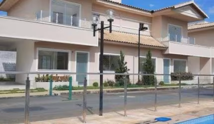 Sobrado condomínio 3 suítes
