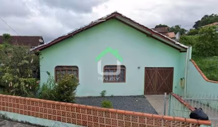 Casa em Adhemar Garcia  -  Joinville