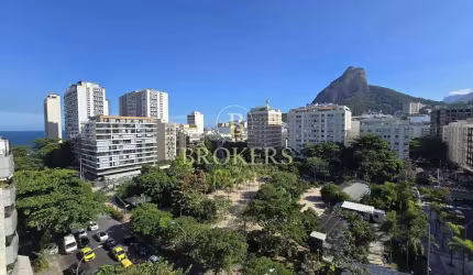 Apartamento à venda, Leblon, Sala, quarto, original 2 quartos, 1 vaga na escritura - 71 m²