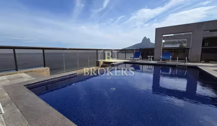 Flat à venda, Ipanema, Vista lateral mar, 2 quartos, sendo 1 suíte, 2 vagas na escritura - 90 m²