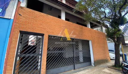 Lindo sobrado em localização previlegiada