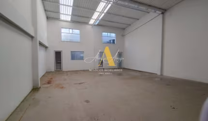 Barracão / Galpão / Depósito para alugar na Avenida Leonardo Villas Boas, 001, Vila Nova Botucatu, Botucatu por R$ 4.000