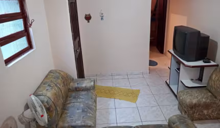 Casa  Térrea 2 dormitórios 2 vagas