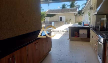 Casa de Condomínio com 6 dorms, Acapulco, Guarujá - R$ 4 mi, Cod: CA0550