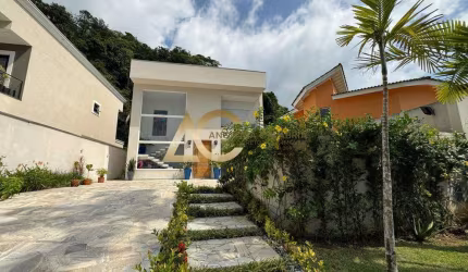Casa de Condomínio com 4 dorms, Jardim Pernambuco II, Guarujá - R$ 2.3 mi, Cod: CA9004