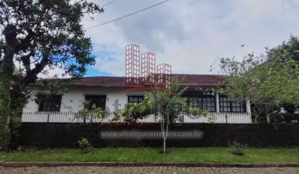 C397 Casa linear em condomínio fechado Cônego, Nova Friburgo-RJ