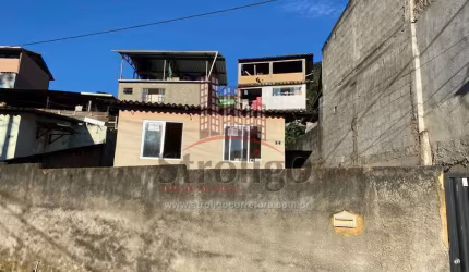 C448 Casa independente Amparo, Nova Friburgo-RJ