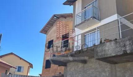 C452 Casa com amplo terreno a 5 km do Centro de Nova Friburgo-RJ