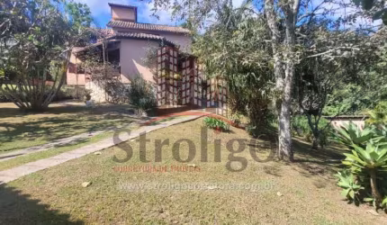 C485 Casa com vista exuberante no bairro Cascatinha, Nova Friburgo-RJ