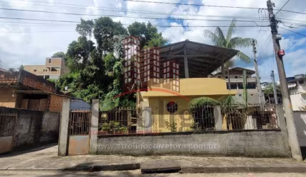 C509 Casa com terreno plano de 360 m², Nova Suíça, Nova Friburgo-RJ